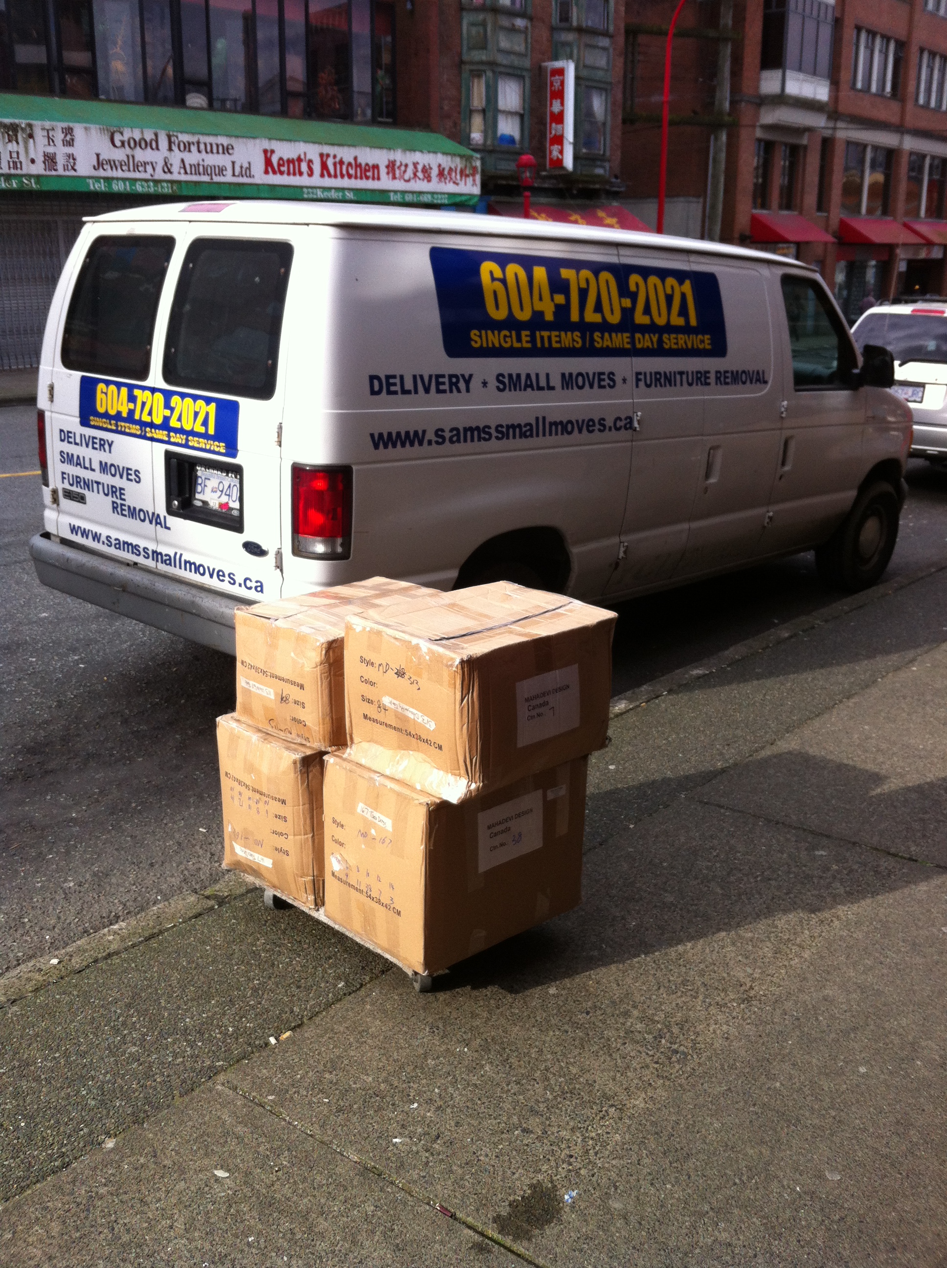 Cargo / Office / Warehouse Pickup & Delivery Sam's Small Moves Ltd, Cheap Delivery, Small